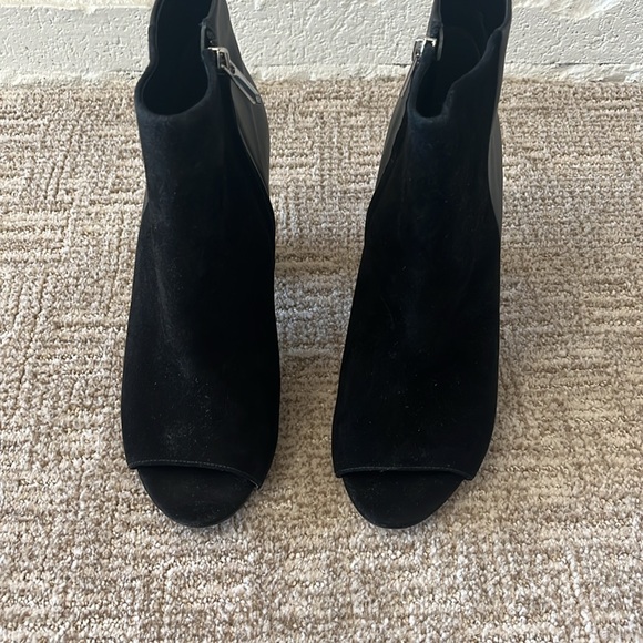 Women’s Sam Edelman open toe black ankle boot - Picture 3 of 5